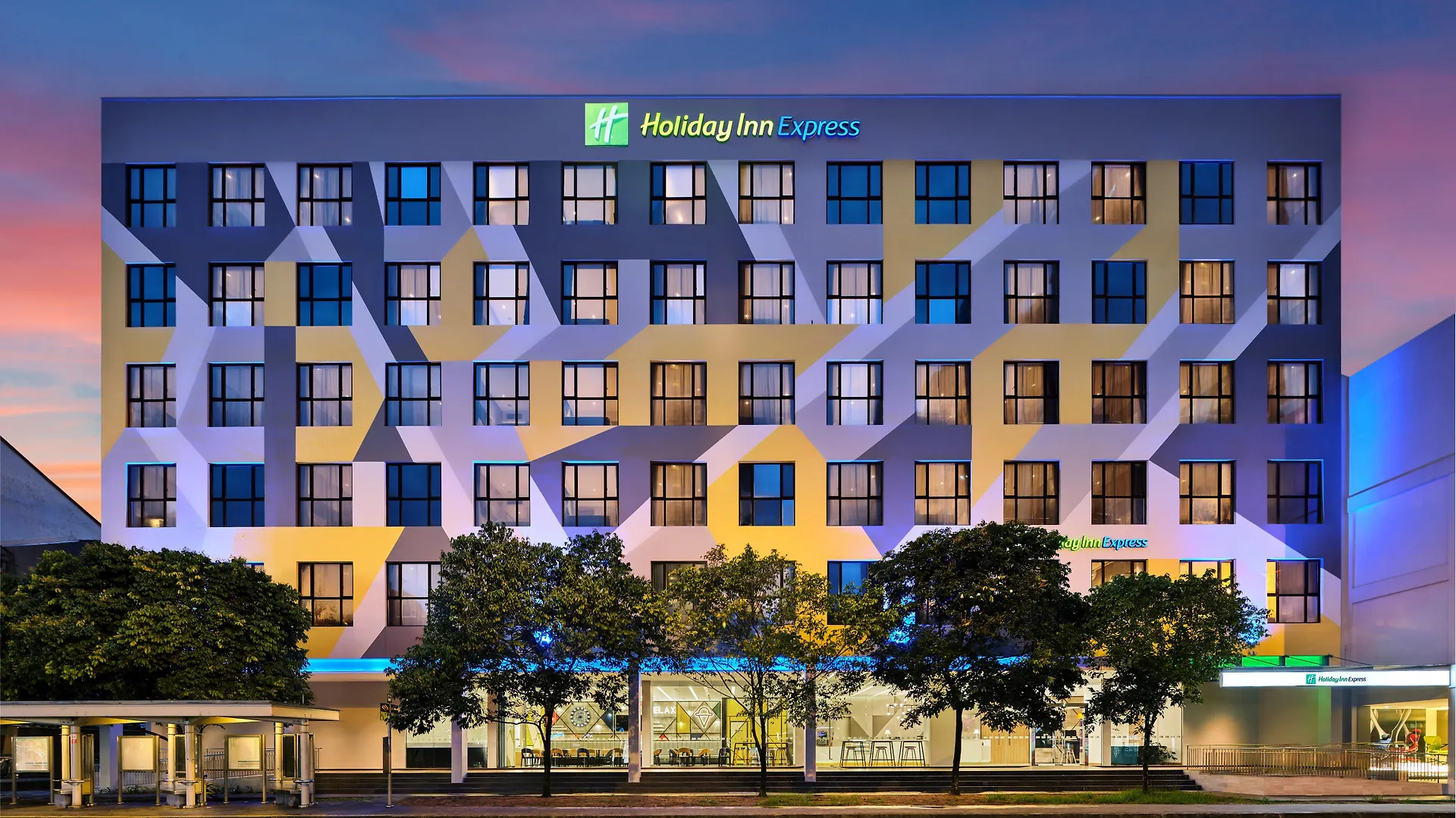 Holiday Inn Express Singapore Serangoon By Ihg