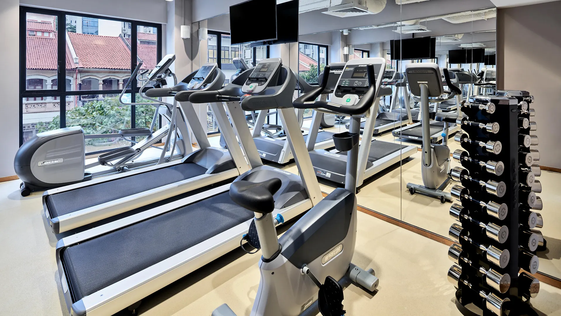 Holiday Inn Express Singapore Serangoon By Ihg 4*,